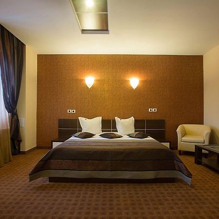 Inter Business Bucharest 호텔 외부 사진