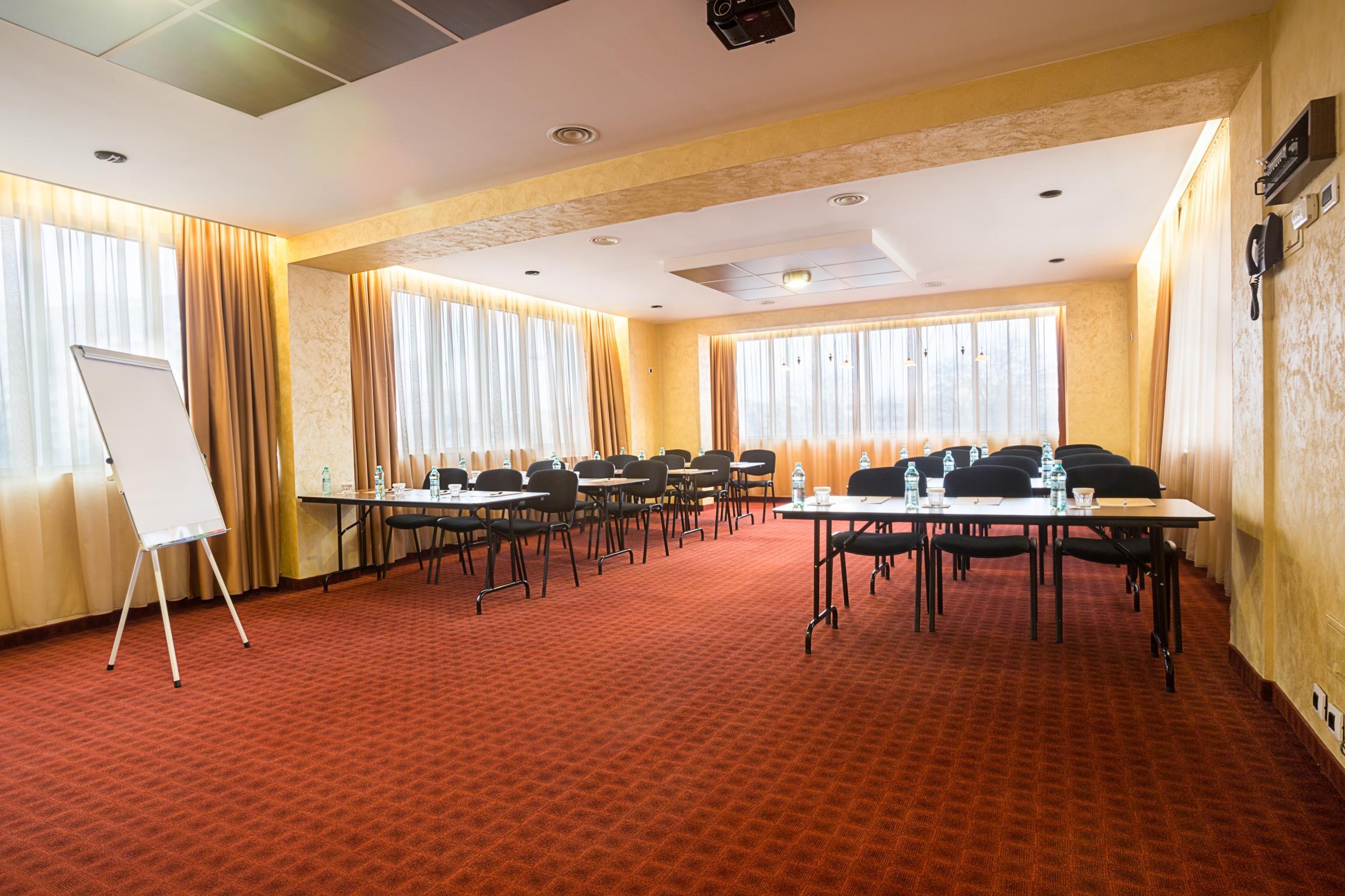 Inter Business Bucharest 호텔 외부 사진